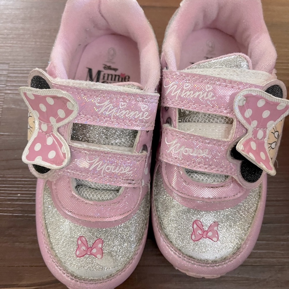 Disney Minnie mouse rubber shoes